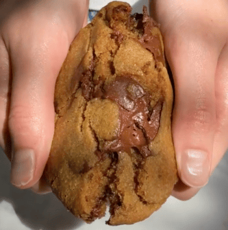 Breaking a wnwn choc cookie
